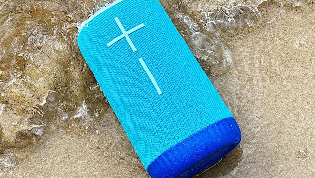 The Everboom can be fully submerged, but it won't stay that way for too long since it can float.