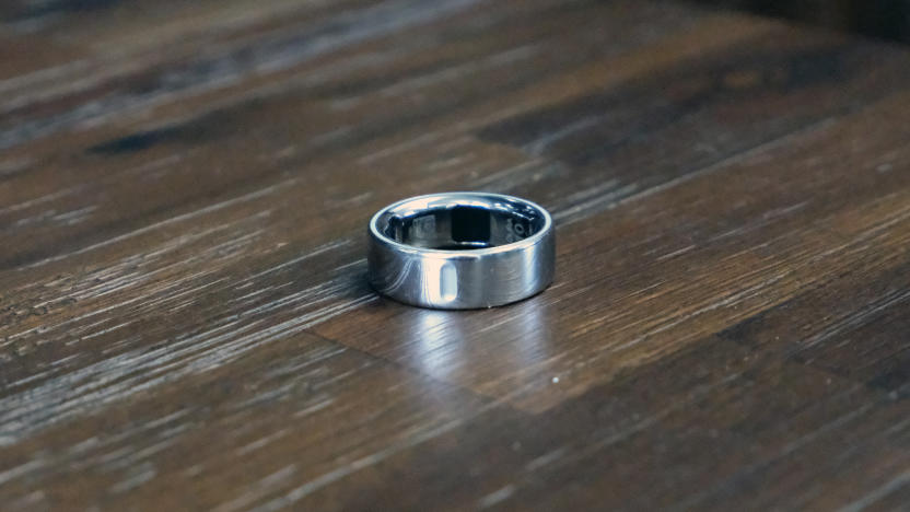 Image of the Oura Ring 4 on a table