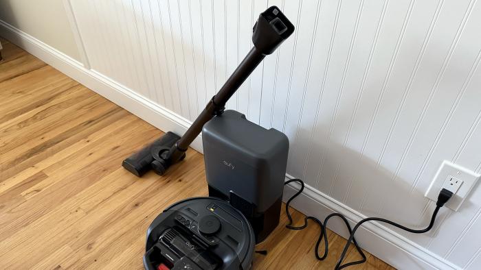 Anker Eufy E20 3-in-1 robot vacuum