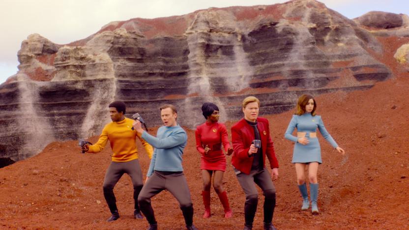 The cast of the USS Callister is returning (except for Jesse Plemmons, of course) for a new adventure in the seventh season of Black Mirror. 