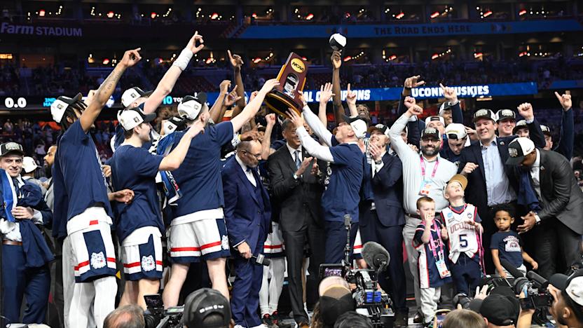 College Basketball: NCAA Final Four: UConn head coach Dan Hurley and team victorious after defeating Purdue during the NCAA Men's Basketball Tournament National Championship game at State Farm Stadium. 
Glendale, AZ 4/8/2024 
CREDIT: Greg Nelson (Photo by Greg Nelson/Sports Illustrated via Getty Images) 
(Set Number: X00004 TK1)