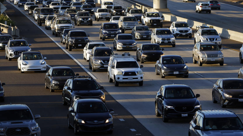 SAN DIEGO, CALIFORNIA - NOVEMBER 22: Drivers sit in traffic on southbound Interstate 5 during the afternoon commute heading into downtown San Diego on November 22, 2024 in San Diego, California.  (Photo by Kevin Carter/Getty Images)