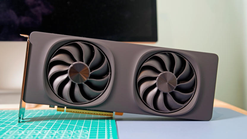 Intel Arc B580 fan view front