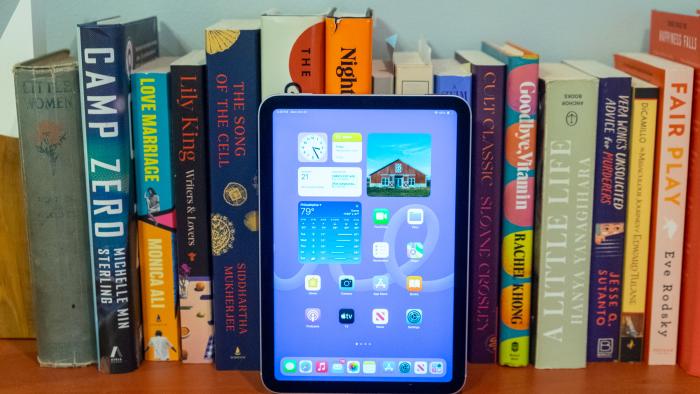 iPad mini (2024) review photos