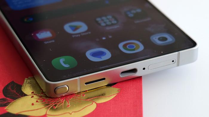 The Galaxy S25 Ultra supports up to 45-watt wired charging. Unfortunately, because it doesn't have magnets inside, it doesn't work with Qi2 accessories natively without help from a case. 